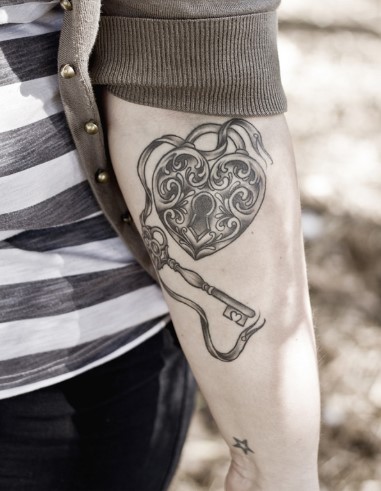 50+ Best Minimalist Small Tattoos for Men