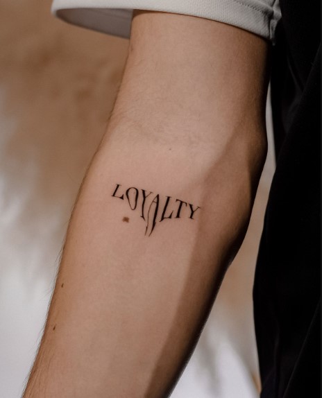 50+ Best Minimalist Small Tattoos for Men