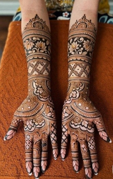 Top 29+ Viral Royal Front Hand Mehndi Design Ideas 