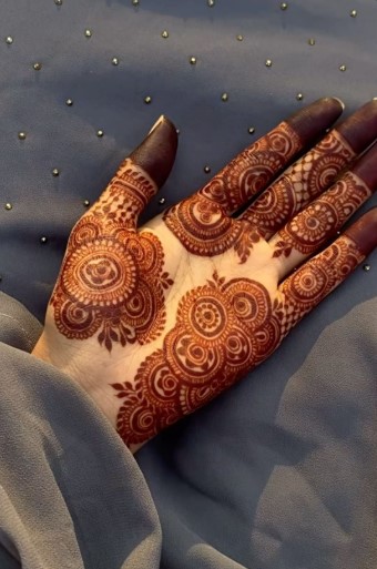 Top 29+ Viral Royal Front Hand Mehndi Design Ideas 