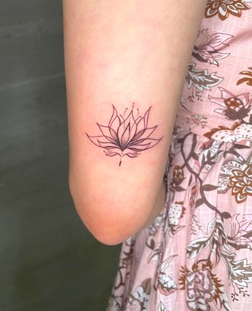 Floral Tattoos for girls