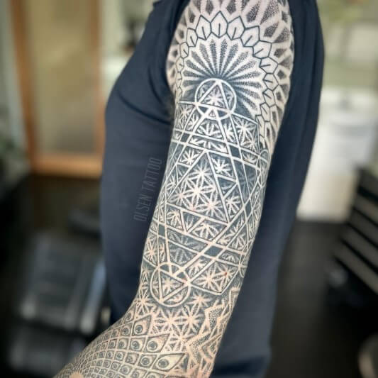 Blackwork & Dotwork Tattoos for Men