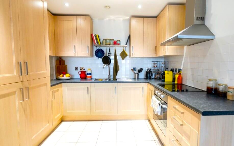 Complete Customization Small Modular Kitchen Design