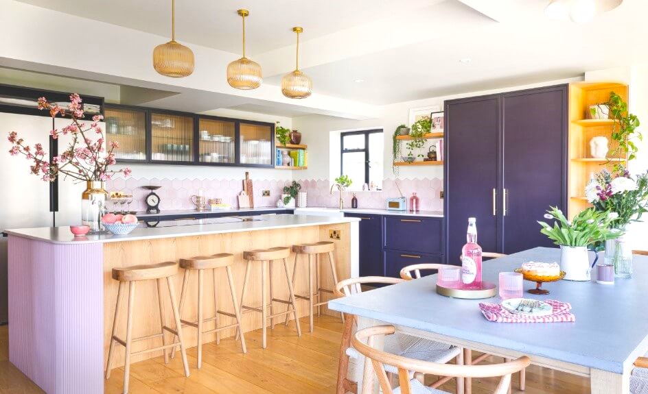 Stylish Modern Look Small Modular Kitchen Design